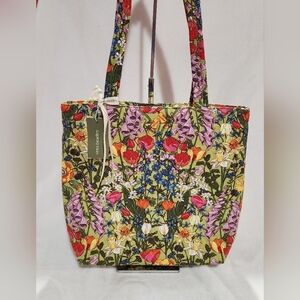 Vera Bradley Meadow Bouquet Tote, NWT